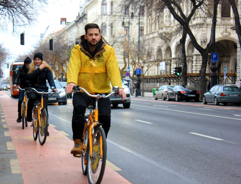 Budapest: City Bike Tour with Coffee Stop - Margit Bridge Crossing to Buda: Chasing the Danube Across Two Worlds