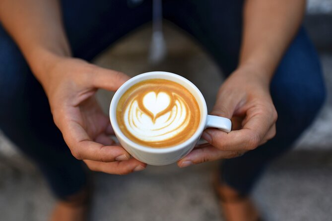 Coffee, storytelling & walk - The best private tour of Split - Meeting at St. Francis and the stroll along Riva Harbor