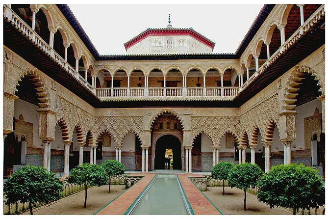 Exclusive Alcazar with breakfast or afternoon coffee in gardens - Who This Tour Suits Best