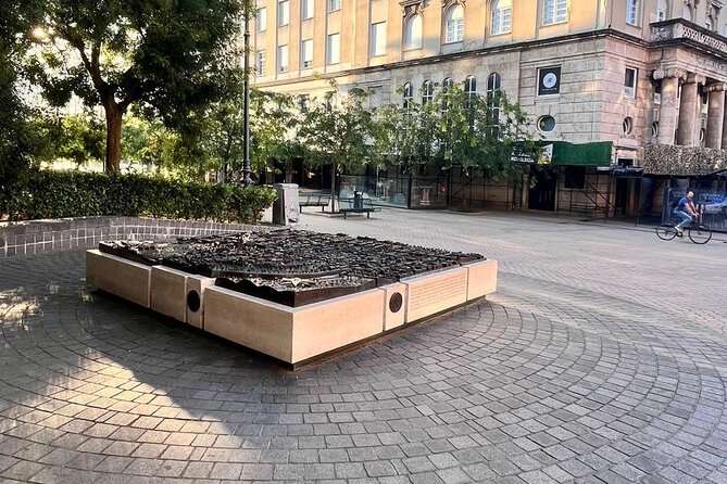 Explore Zagreb_walk and coffee - Start Point: Park međunarodnoga priznanja and Why It Matters
