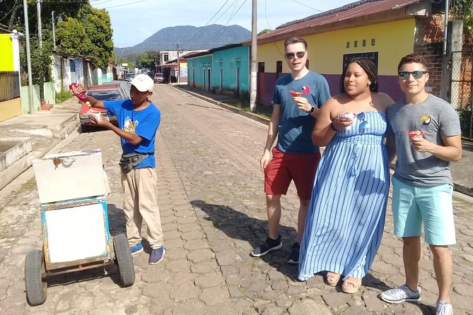 Flowers Route Tour-Colonial Towns, Handicraft & Coffee Plantation - Parque Central de Juayúa: Where the Day Starts to Taste Like El Salvador