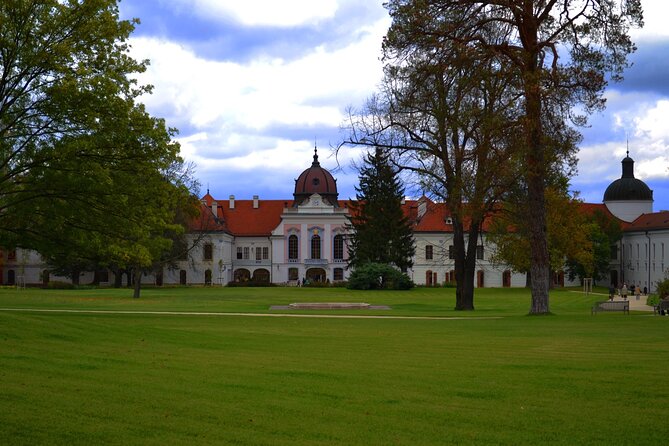 Legacy of Sissi Royal Palace of Godollo Tour with Cake and Coffee - Who This Tour Suits Best (and Who Might Want to Adjust Expectations)