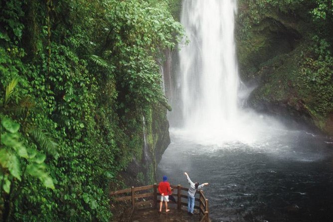 Poas Volcano + Coffee Plantations & La Paz Waterfall Gardens Trip from San Jose - How This San José Day Trip Really Feels (6:00 am, 11 hours, and real time on your side)