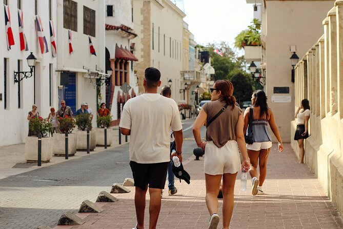 Santo Domingo Small Group Walking Tour: Beer and Specialty Coffee - Catedral Primada de las Américas: first in the Americas, still a must-see