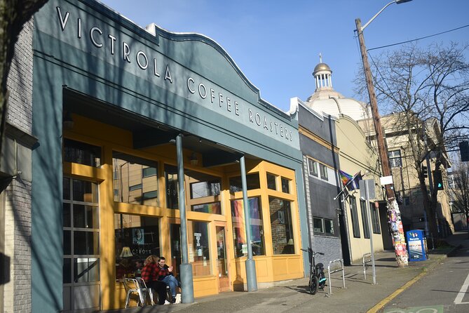 Seattle Coffee Crawl-Small Group Tour - Stop one: the Jimi Hendrix statue moment (and why it sets the tone)