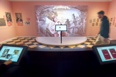 Strauss Exhibition incl. LED Concert Show / Coffee + Strauss Cake - The 15-minute multimedia show in the last original concert hall