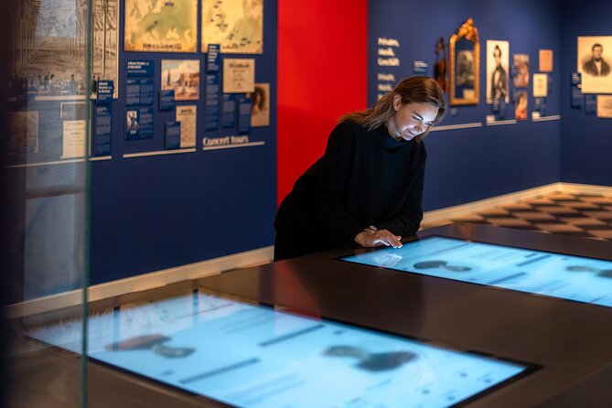 Strauss Exhibition incl. LED Concert Show / Coffee + Strauss Cake - Should you book the Strauss Exhibition incl. LED Concert Show / Coffee + Strauss Cake?