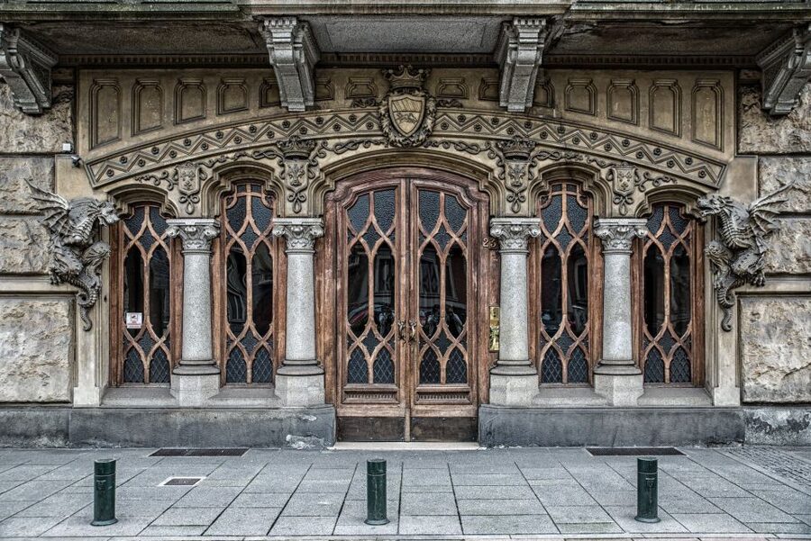 Turin: Art Nouveau Walking Tour with Coffee - House of Dragons: the neo-Gothic French twist you’ll actually see