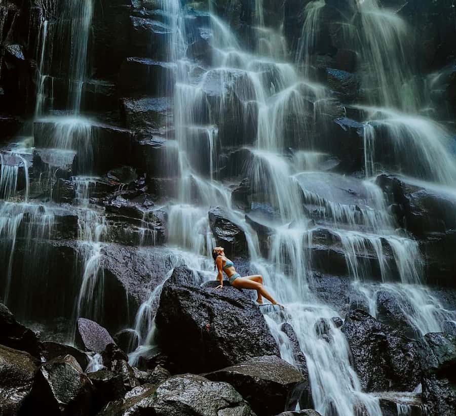 Ubud: Waterfall, Holy Water Temple,Swing&coffee plantation - Kanto Lampo Waterfall: multi-tier drama and strong photo energy
