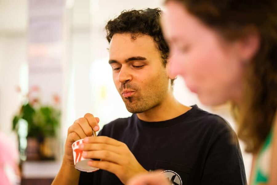 Vienna Coffee and Cake Tour: Sweets, Stories & Hidden Cafés - Public transport practice between stops (and why it’s worth the effort)