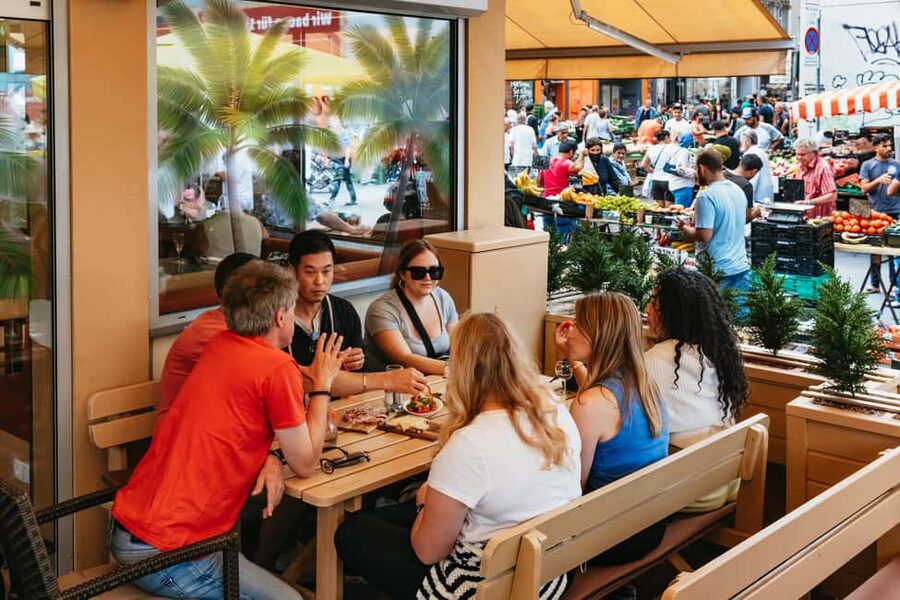 Vienna: Guided Foodie Walking Tour with Tastings and Coffee - Lunch with Austrian classics: schnitzel, goulash, and a dessert finish