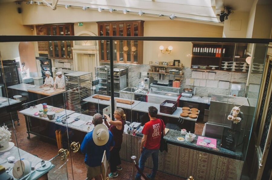Vienna: Guided Foodie Walking Tour with Tastings and Coffee - Coffeehouse culture since 1683: how to notice what you’re tasting