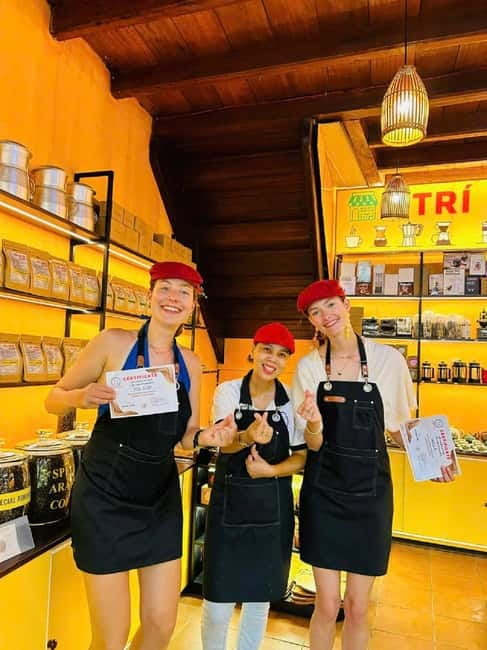 Vietnamese Coffee Making Class in Hoi An - What to expect in taste and caffeine (and a smart workaround)